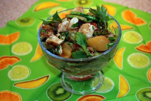 Фото 4 рецепта салатов с курицей и кабачками №2