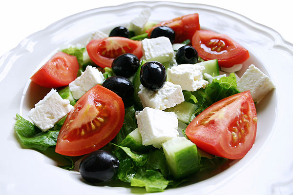 Греческий салат: Рецепт и особенности приготовления