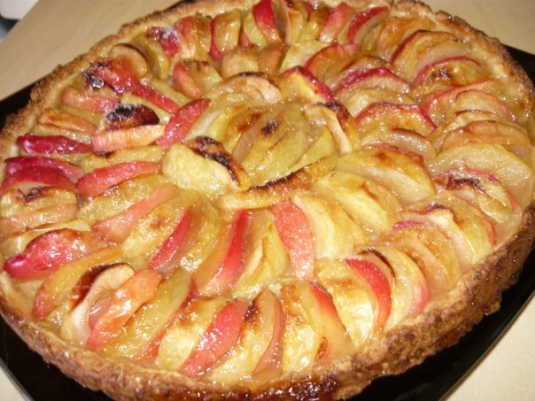 Нормандский пирог с яблоками