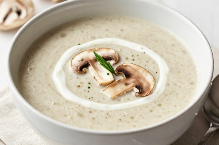 Фото Суп с сушеными грибами, гречкой и курицей №2