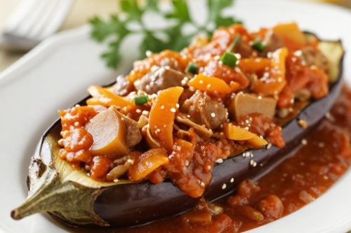 Фото Фаршируем перцы: рецепты с необычными мясными начинками №2