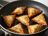 Фото Samosa - необычные индийские пирожки №4